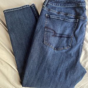 American Eagle Hi-Rise Jegging - 18 SHORT